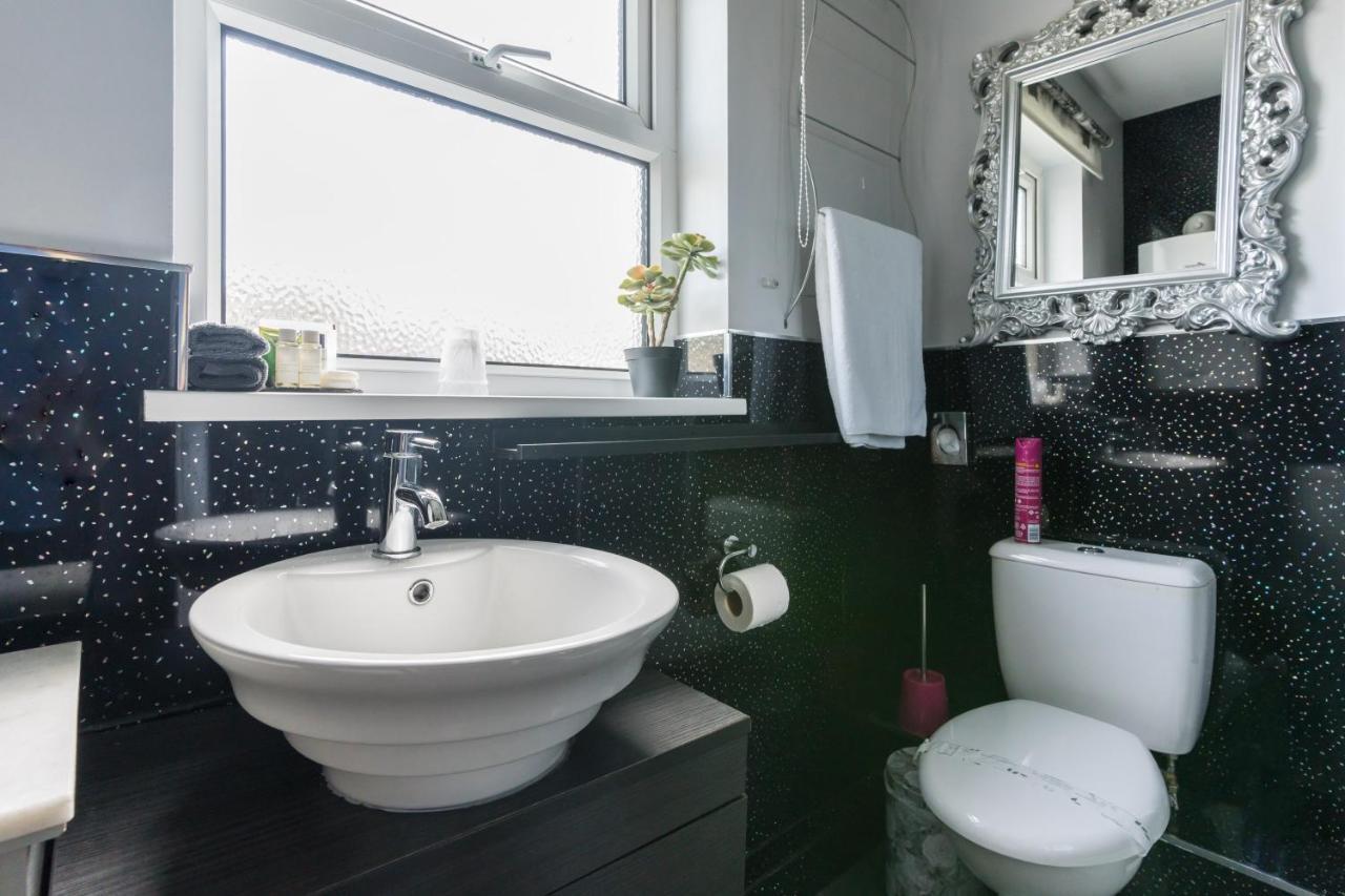 Sea View Ar Lan Y Mor Luxury Apartment Aberystwyth Buitenkant foto