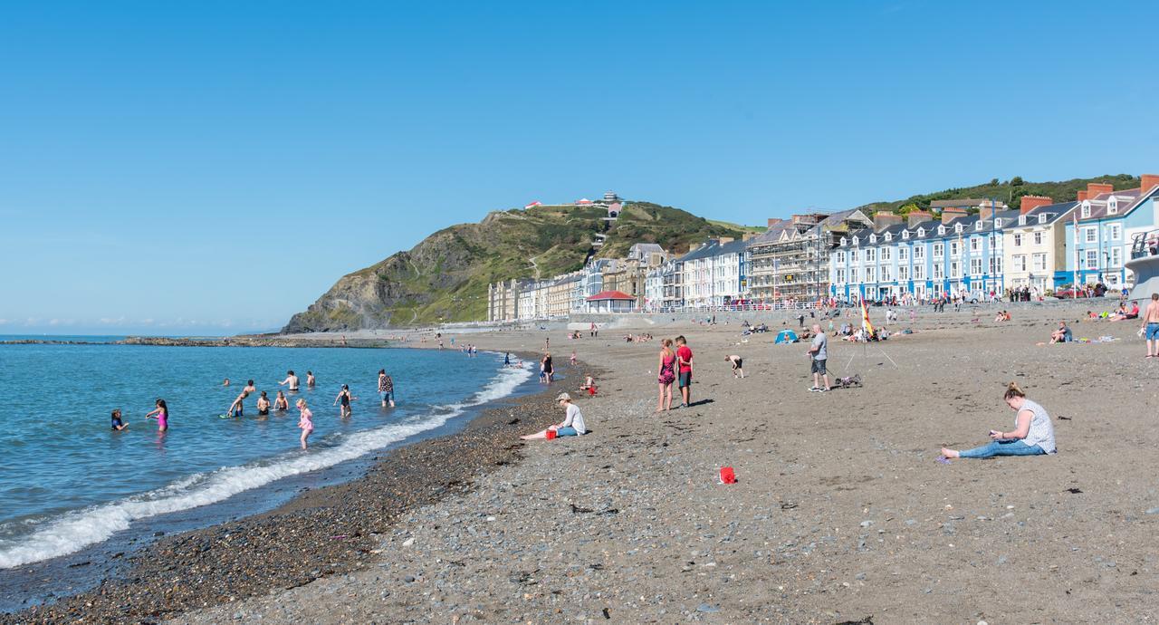 Sea View Ar Lan Y Mor Luxury Apartment Aberystwyth Buitenkant foto